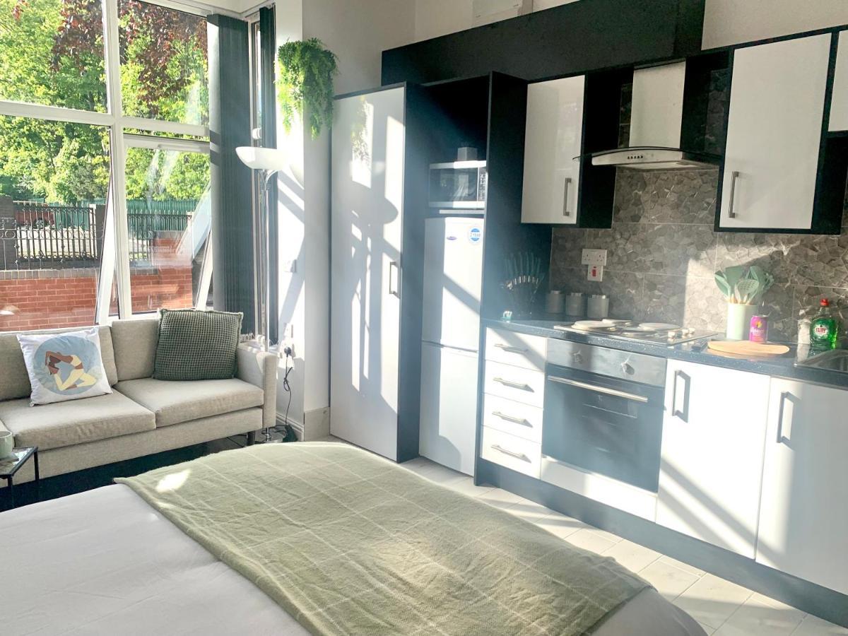 Kunda House Moseley Apartments バーミンガム エクステリア 写真